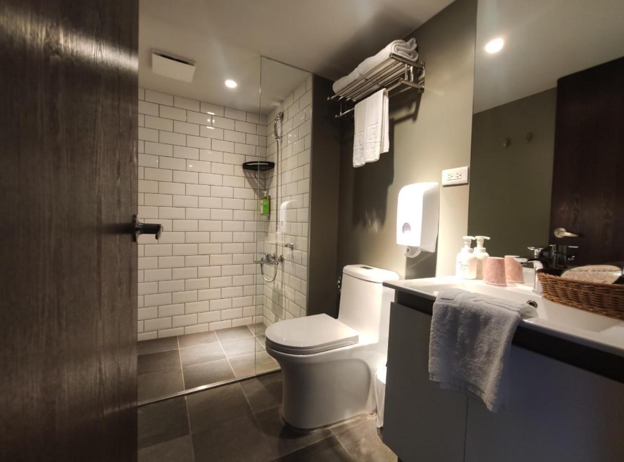 Doudian Ddinn Hotel 台中市 エクステリア 写真