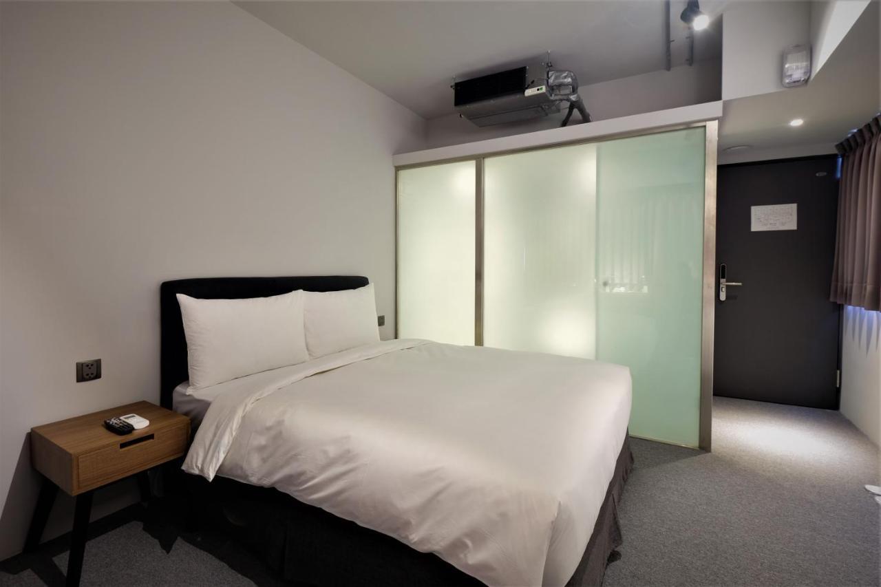 Doudian Ddinn Hotel 台中市 エクステリア 写真